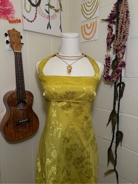 Elegant Yellow Floral Dress